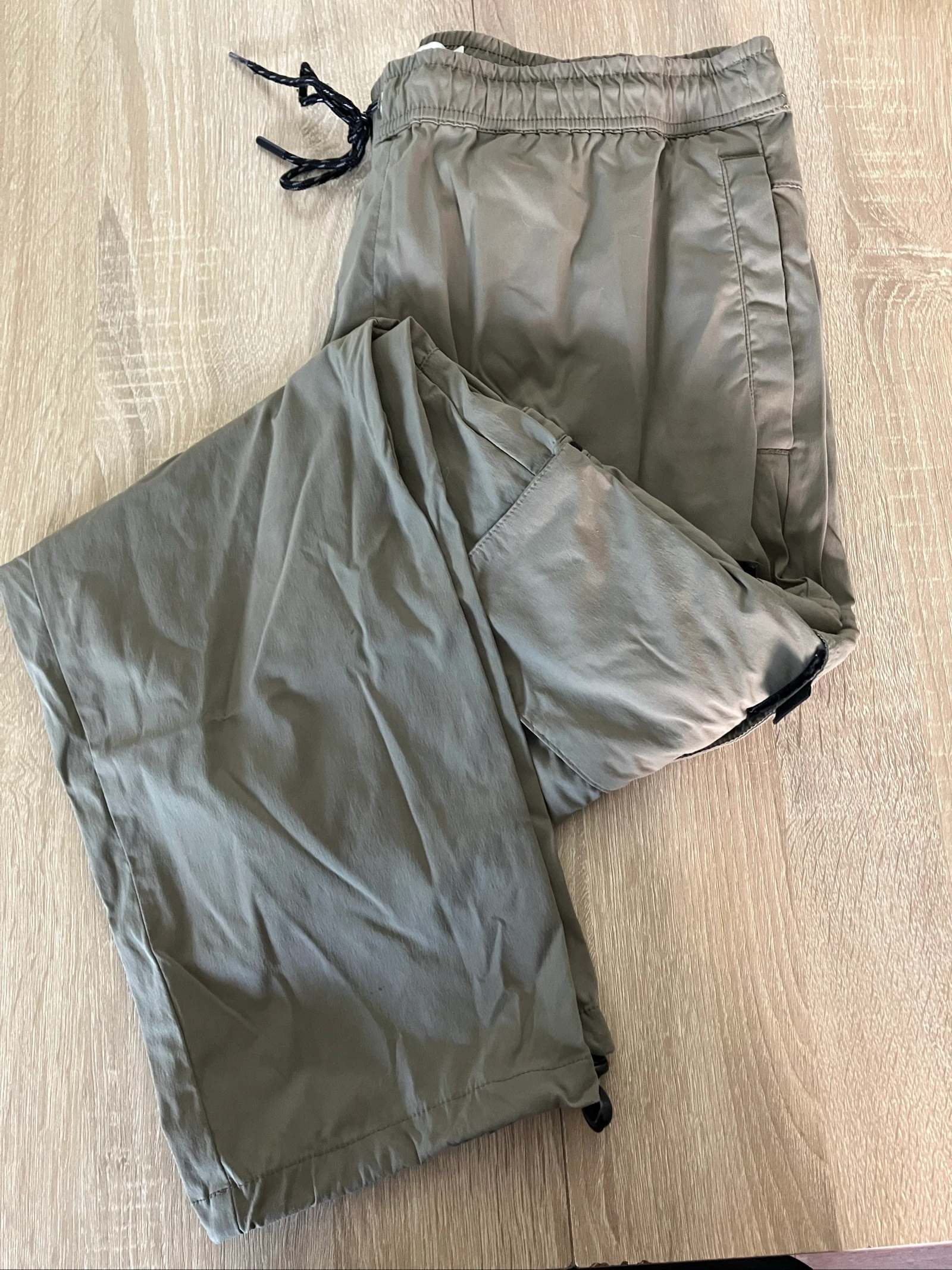 Pantalón cargo para hombre – photo 3